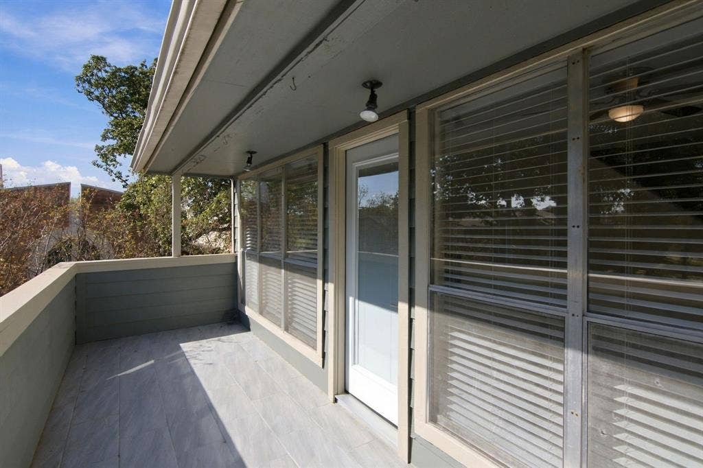 700 Bel Aire Crest, Irving, TX 75061