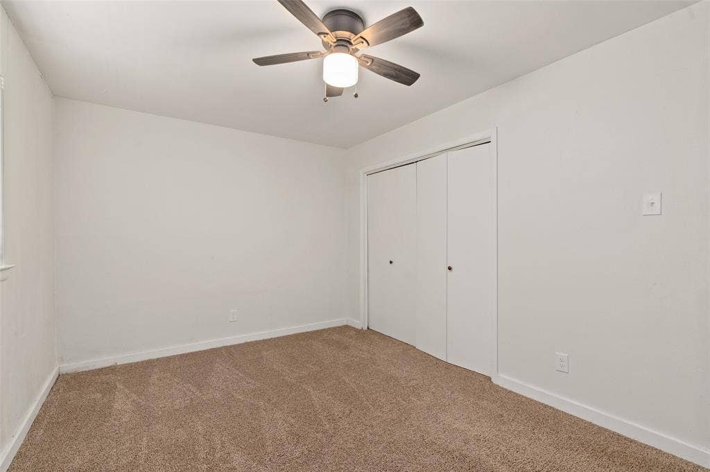 8045 Greenhollow Lane, Dallas, TX 75240 8045 Greenhollow Lane, Dallas, TX 75240