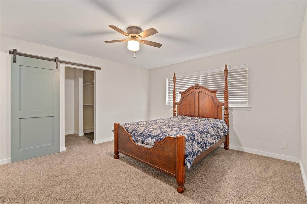 8045 Greenhollow Lane, Dallas, TX 75240 8045 Greenhollow Lane, Dallas, TX 75240