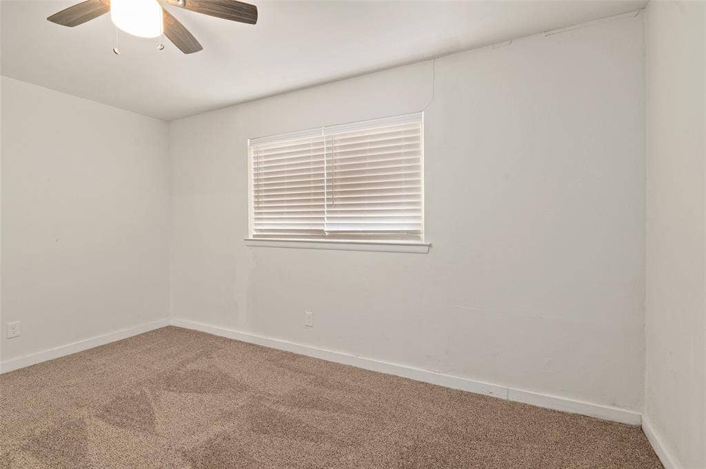 8045 Greenhollow Lane, Dallas, TX 75240 8045 Greenhollow Lane, Dallas, TX 75240