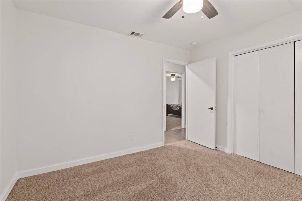 8045 Greenhollow Lane, Dallas, TX 75240 8045 Greenhollow Lane, Dallas, TX 75240