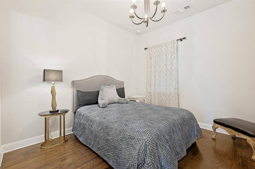 1730 Cottonwood Trail, Prosper, TX 75078 Downstairs guest suite with private ensuite is just off the living area.
