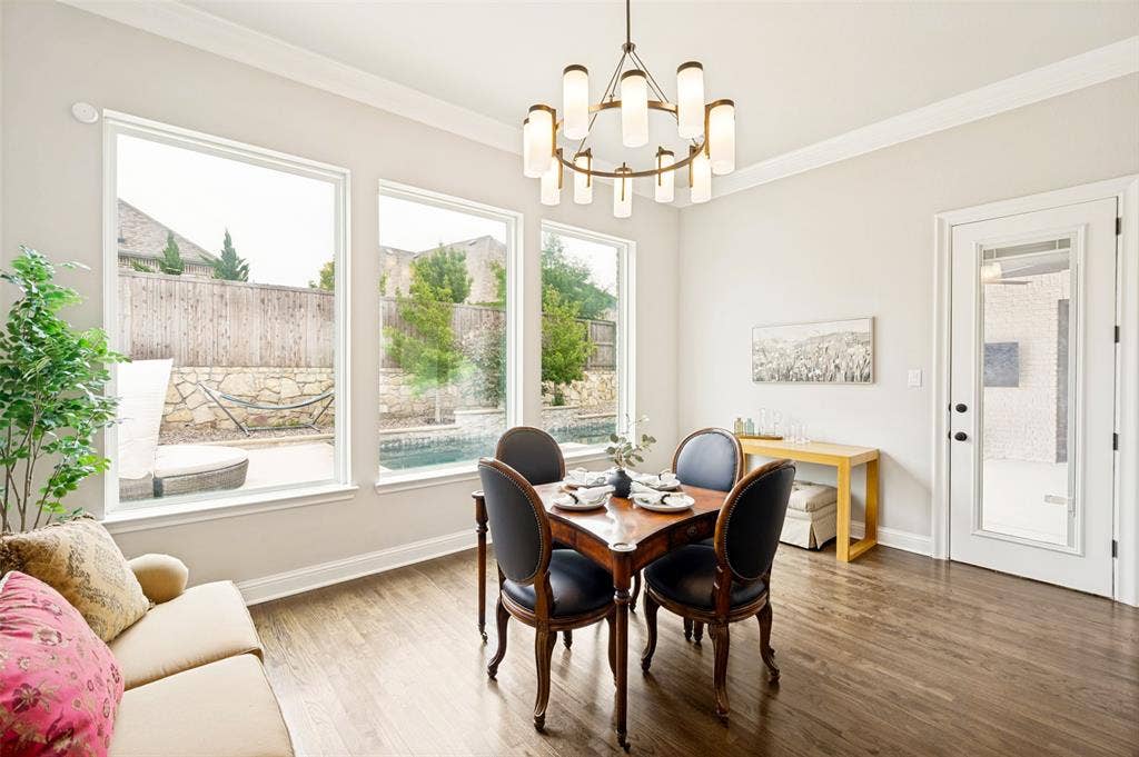 1730 Cottonwood Trail, Prosper, TX 75078 A spacious dining area allows for dining and entertaining plus direct access to patio and pool.