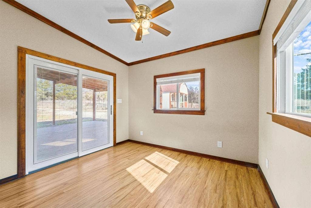 1006 S Clark Road, Cedar Hill, TX 75104 1006 S Clark Road, Cedar Hill, TX 75104