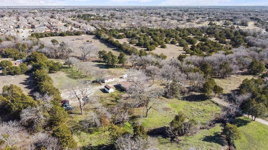 1006 S Clark Road, Cedar Hill, TX 75104 1006 S Clark Road, Cedar Hill, TX 75104