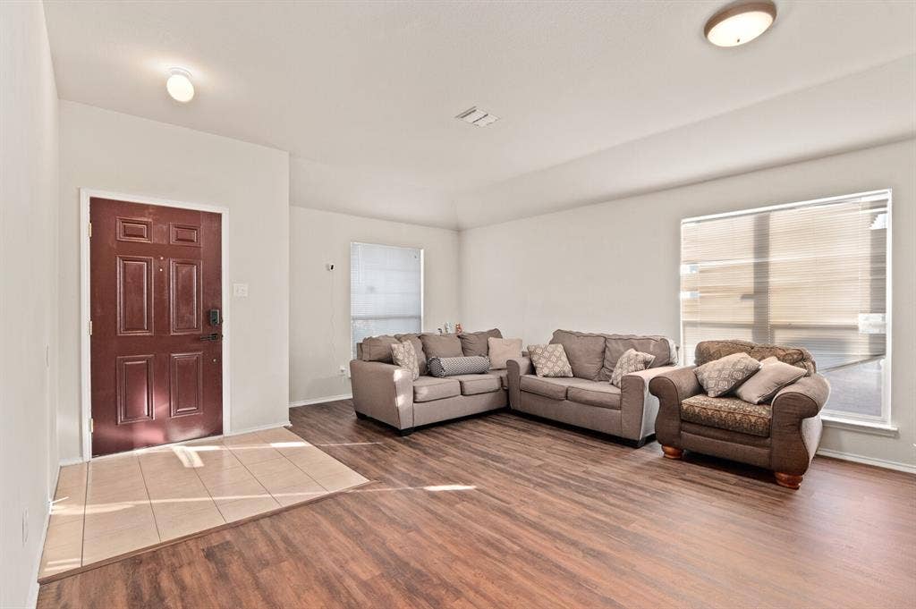 1024 Cove Hollow Drive, Cedar Hill, TX 75104 1024 Cove Hollow Drive, Cedar Hill, TX 75104