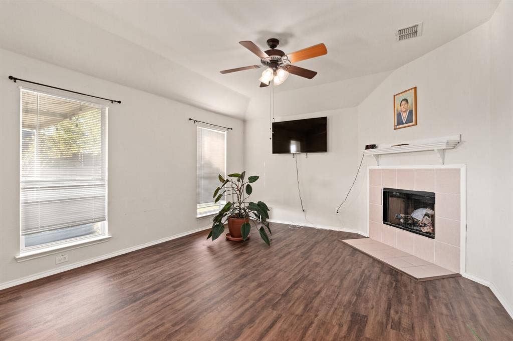 1024 Cove Hollow Drive, Cedar Hill, TX 75104 1024 Cove Hollow Drive, Cedar Hill, TX 75104