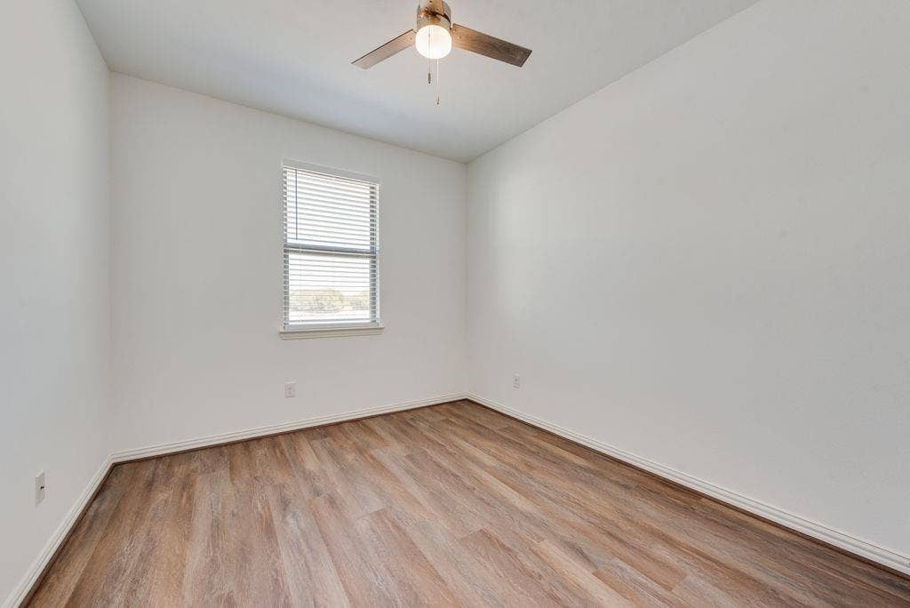 7124 Huckleberry Drive, McKinney, TX 75070 7124 Huckleberry Drive, McKinney, TX 75070