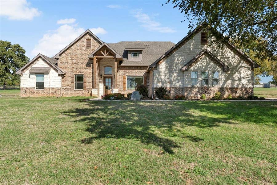 Property photo for 1450 Turpin Lake Road, Poolville, TX