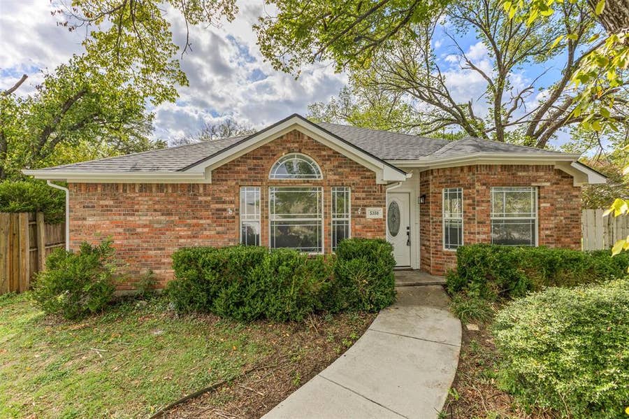 Property photo for 5358 Colony Hill Road, Fort Worth, TX