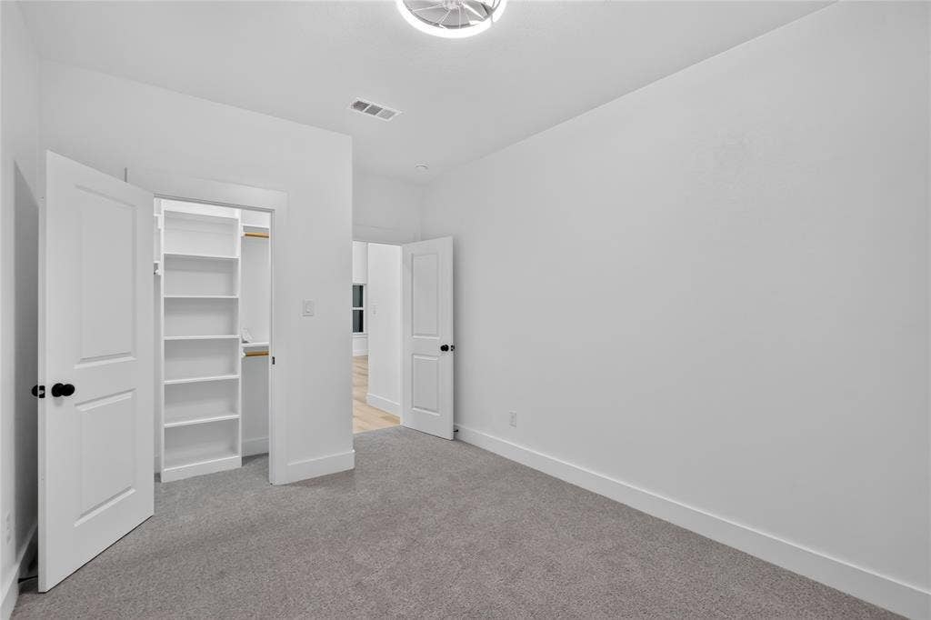 104 Goodknight Ranch Road, Trinidad, TX 75163