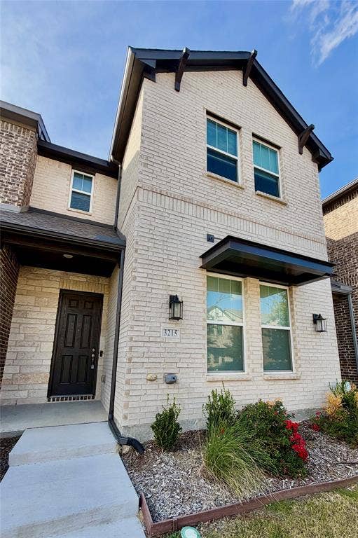 Property photo for 3215 Midnight Drive, Sachse, TX
