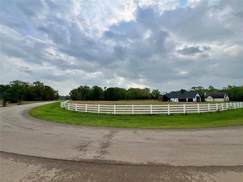 21079 Gatlinburg Road, Bullard, TX 75757 21079 Gatlinburg Road, Bullard, TX 75757