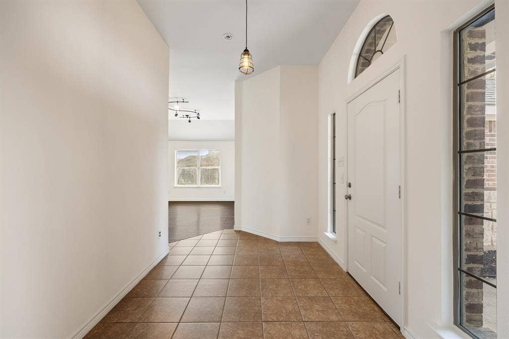 1004 Harmony Circle, Nevada, TX 75173