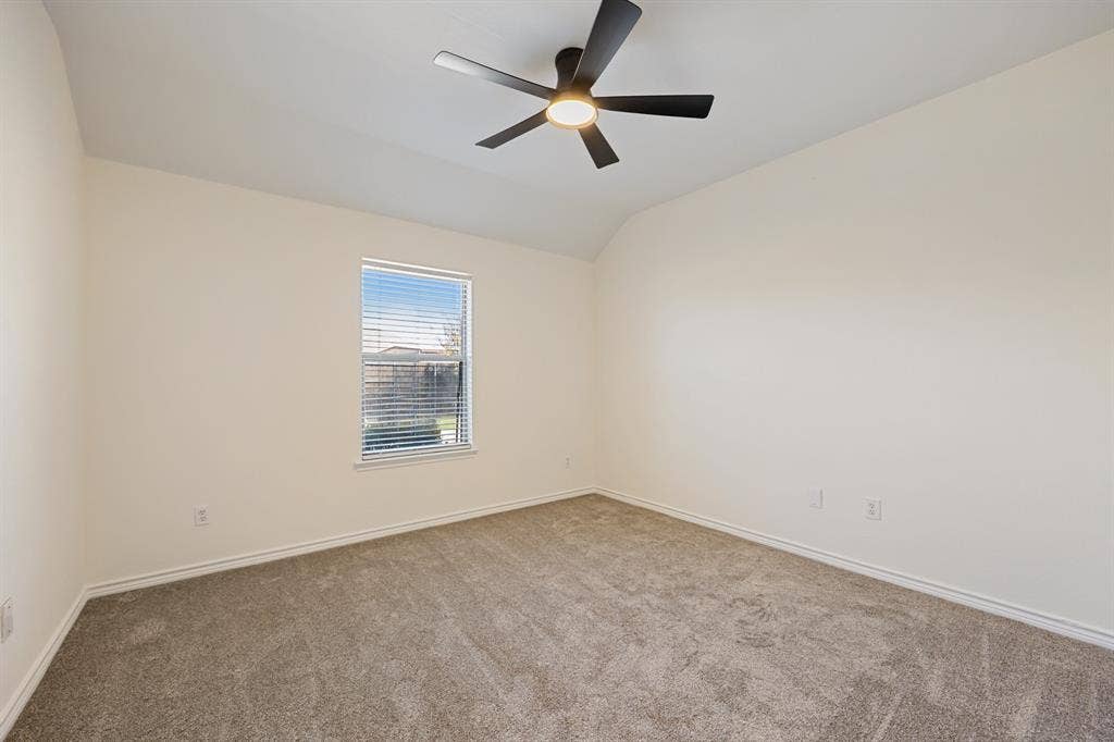 1004 Harmony Circle, Nevada, TX 75173