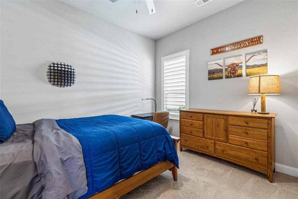 8914 Edna Place, Rowlett, TX 75089