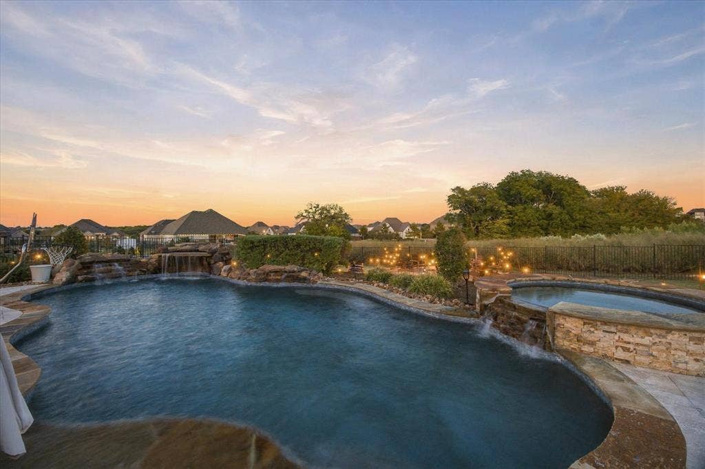 4520 Seney Drive, Rockwall, TX 75087 4520 Seney Drive, Rockwall, TX 75087