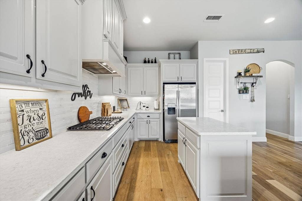 4520 Seney Drive, Rockwall, TX 75087 4520 Seney Drive, Rockwall, TX 75087