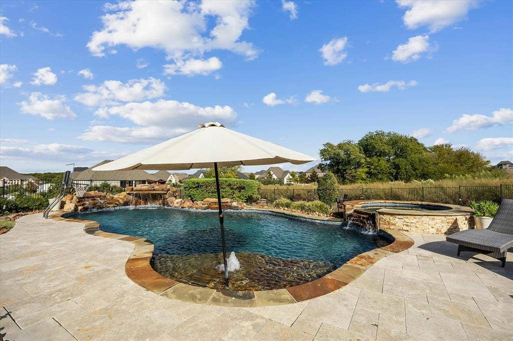 4520 Seney Drive, Rockwall, TX 75087 4520 Seney Drive, Rockwall, TX 75087