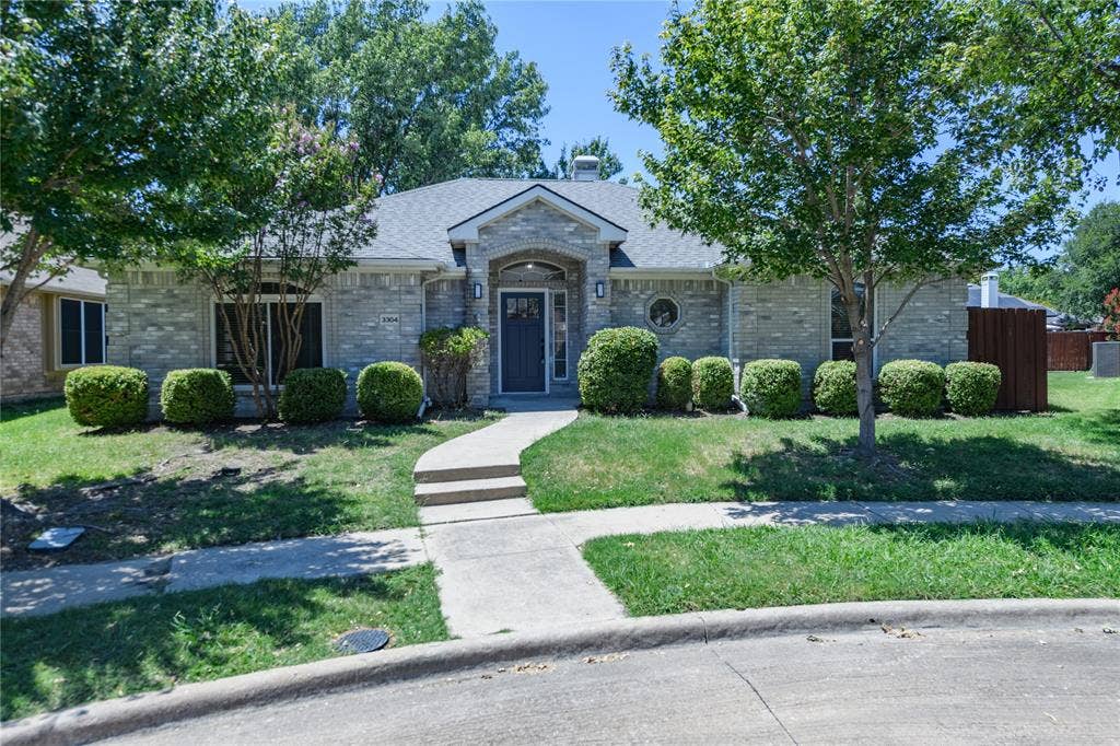 3304 Felicia Court, McKinney, TX 75070 3304 Felicia Court, McKinney, TX 75070