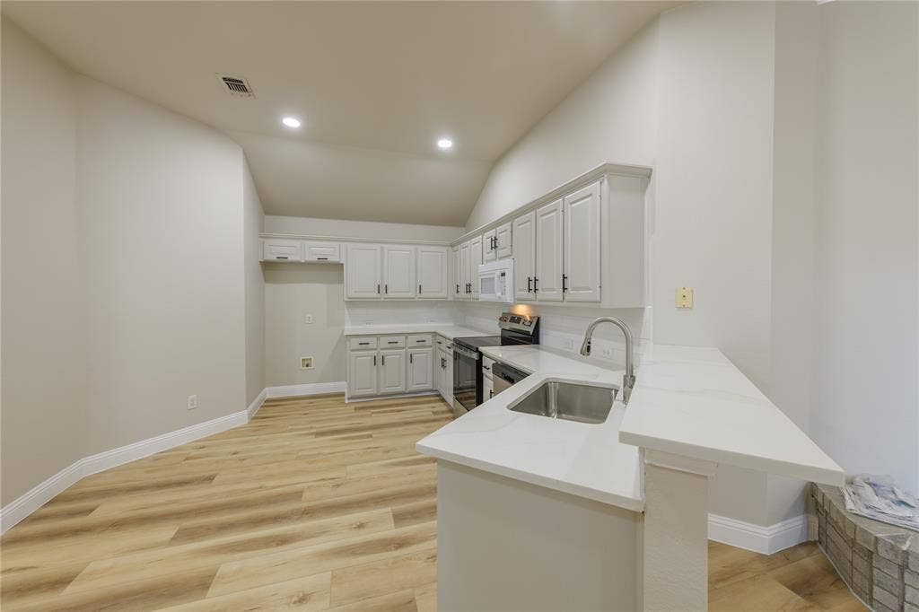 3304 Felicia Court, McKinney, TX 75070 3304 Felicia Court, McKinney, TX 75070