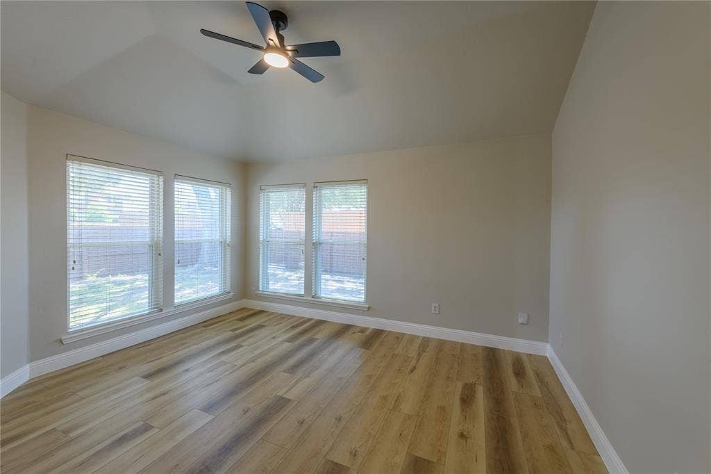 3304 Felicia Court, McKinney, TX 75070 3304 Felicia Court, McKinney, TX 75070