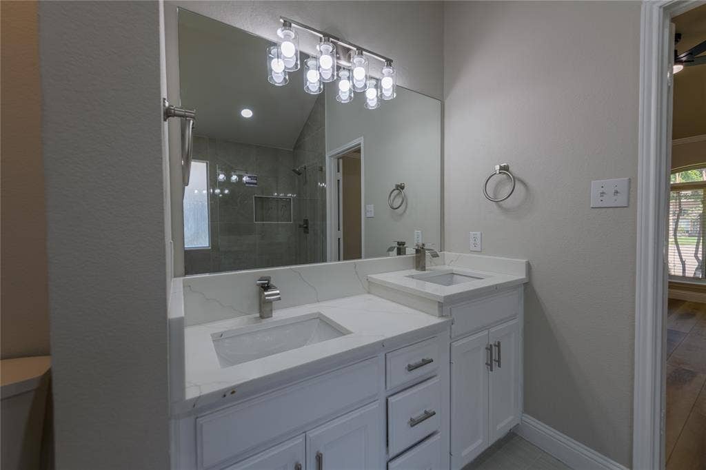 3304 Felicia Court, McKinney, TX 75070 3304 Felicia Court, McKinney, TX 75070
