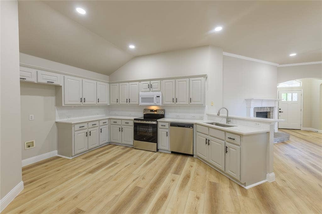 3304 Felicia Court, McKinney, TX 75070 3304 Felicia Court, McKinney, TX 75070