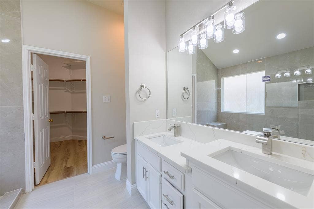 3304 Felicia Court, McKinney, TX 75070 3304 Felicia Court, McKinney, TX 75070
