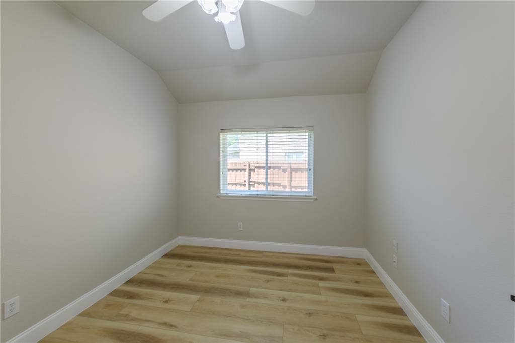 3304 Felicia Court, McKinney, TX 75070 3304 Felicia Court, McKinney, TX 75070