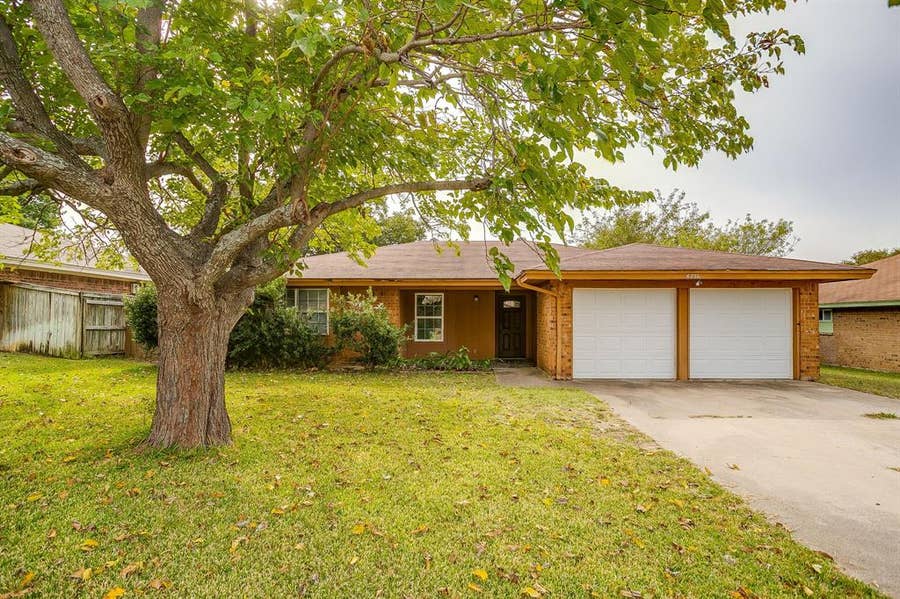 Property photo for 6756 Ridgetop Road, North Richland Hills, TX