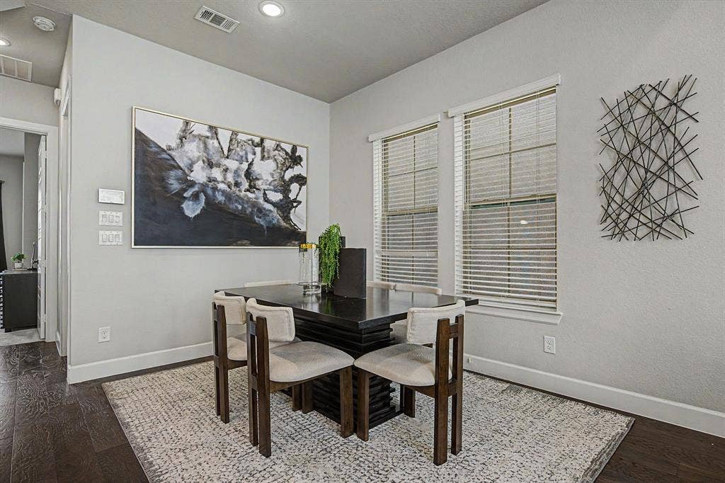 5152 Brickellia Drive, Dallas, TX 75209 5152 Brickellia Drive, Dallas, TX 75209