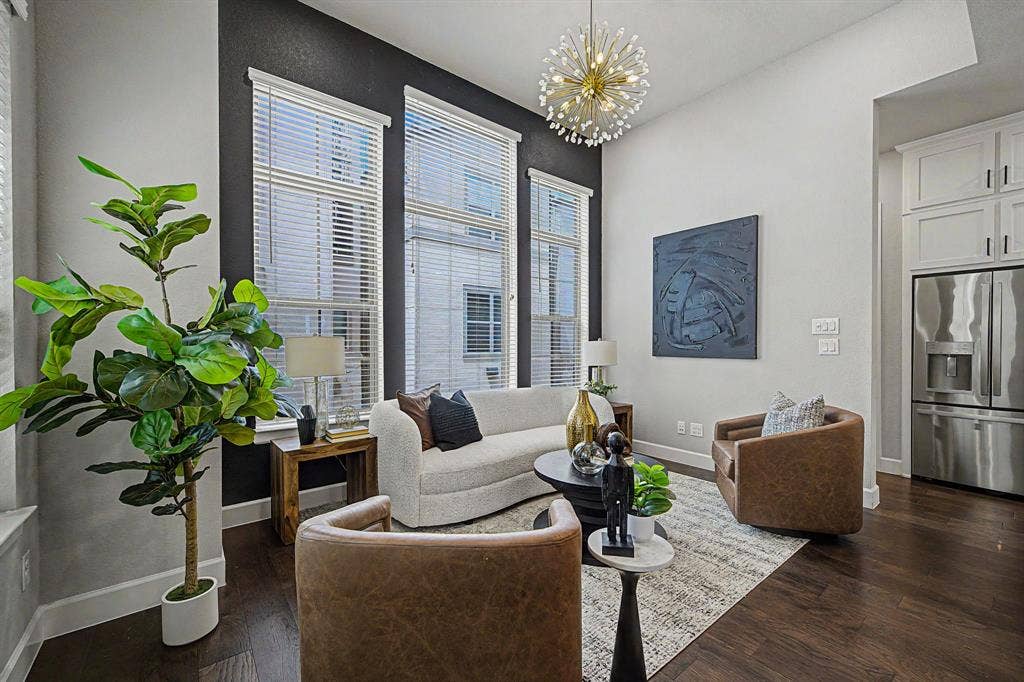 5152 Brickellia Drive, Dallas, TX 75209 5152 Brickellia Drive, Dallas, TX 75209
