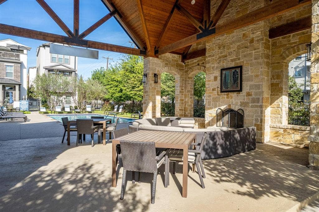 5152 Brickellia Drive, Dallas, TX 75209 5152 Brickellia Drive, Dallas, TX 75209