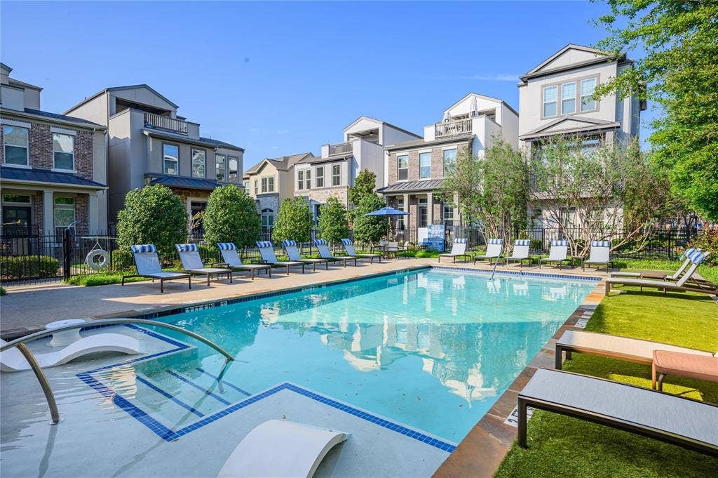5152 Brickellia Drive, Dallas, TX 75209 5152 Brickellia Drive, Dallas, TX 75209