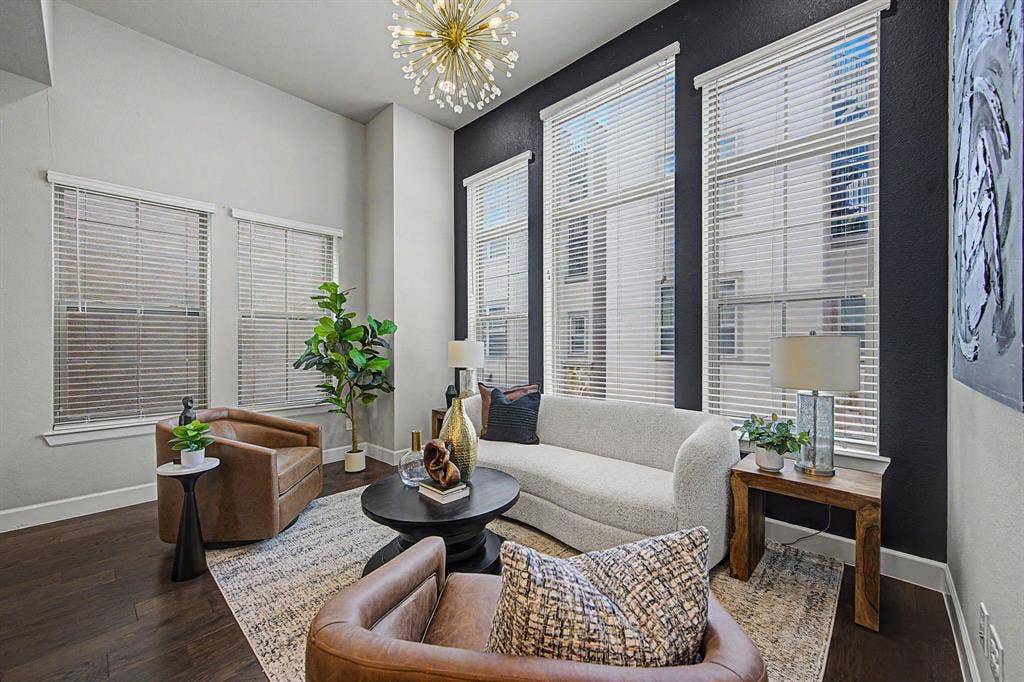 5152 Brickellia Drive, Dallas, TX 75209 5152 Brickellia Drive, Dallas, TX 75209