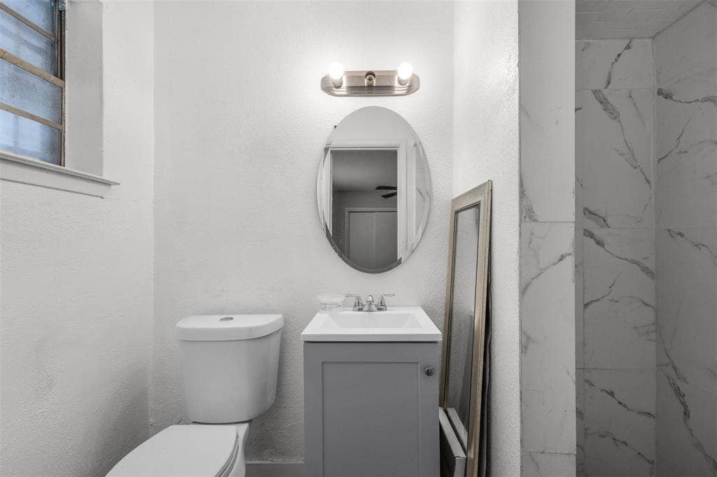 4426 S Ewing Avenue, Dallas, TX 75216