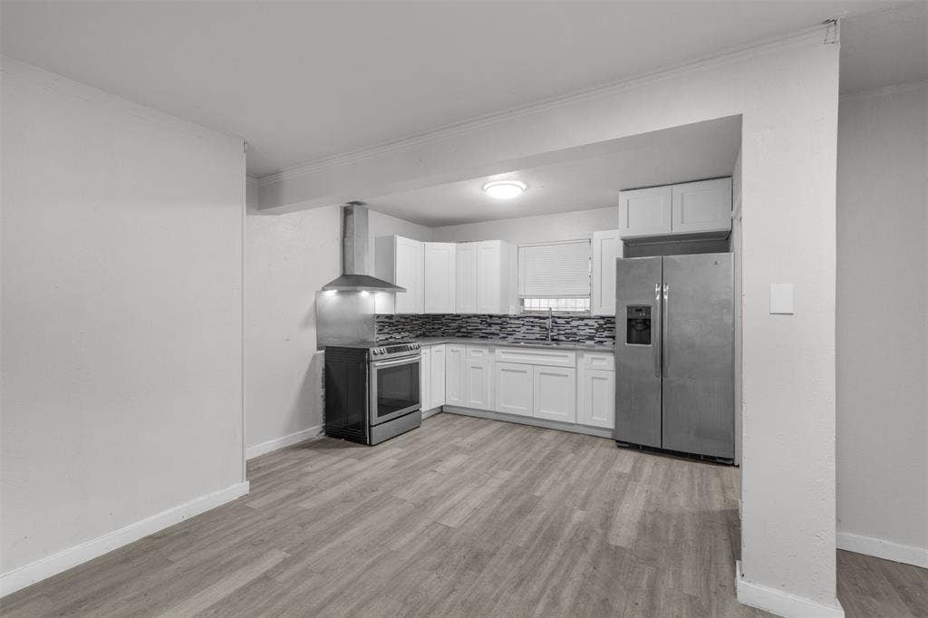 4426 S Ewing Avenue, Dallas, TX 75216