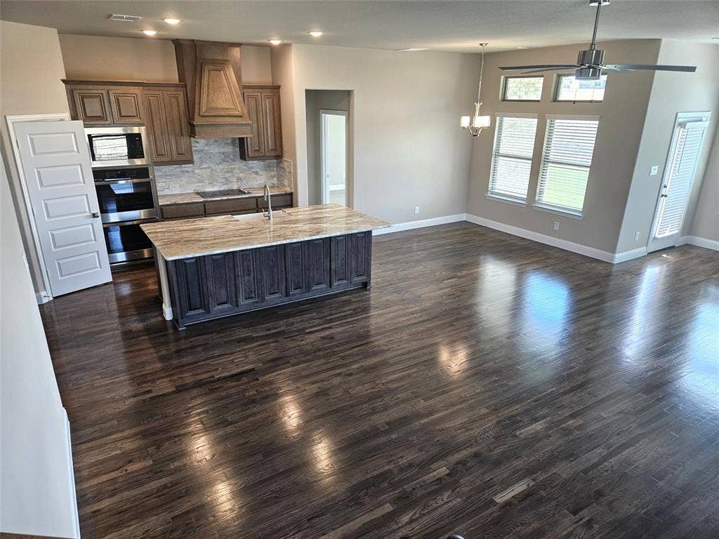 6315 Delacroix Drive, Royse City, TX 75189 6315 Delacroix Drive, Royse City, TX 75189