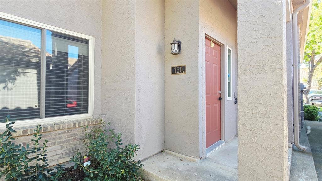 4242 N Capistrano Drive, #150, Dallas, TX 75287