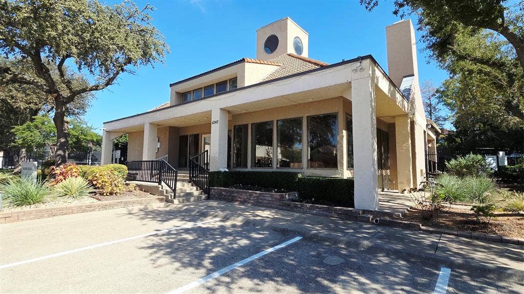 4242 N Capistrano Drive, #150, Dallas, TX 75287