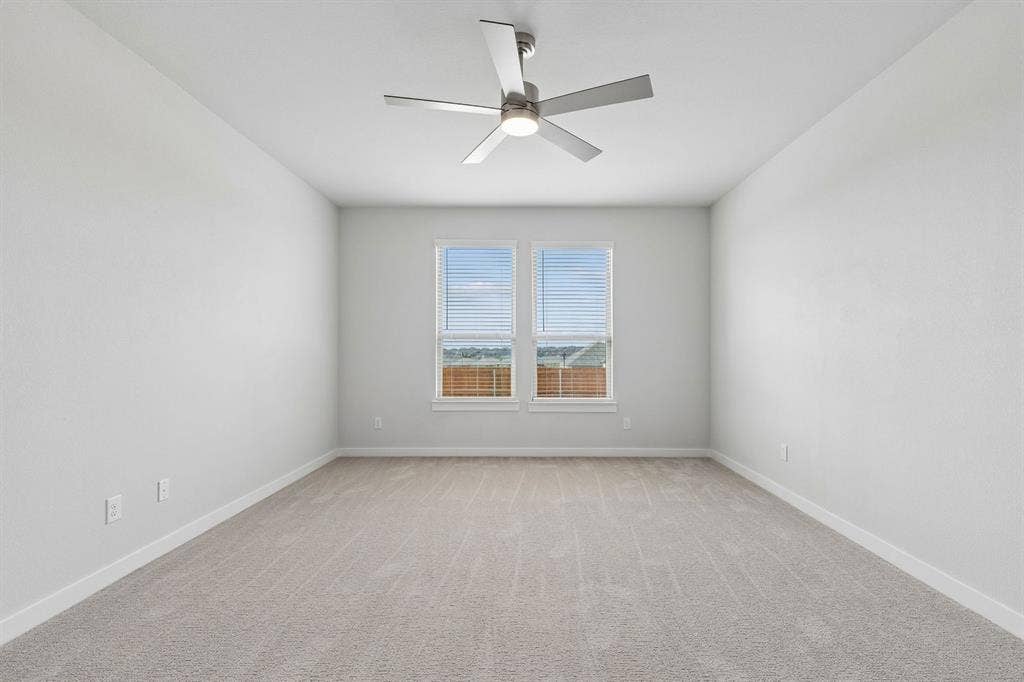 4724 Carina Road, McKinney, TX 75071 Primary Suite in the Winters home plan – REPRESENTATIVE PHOTO