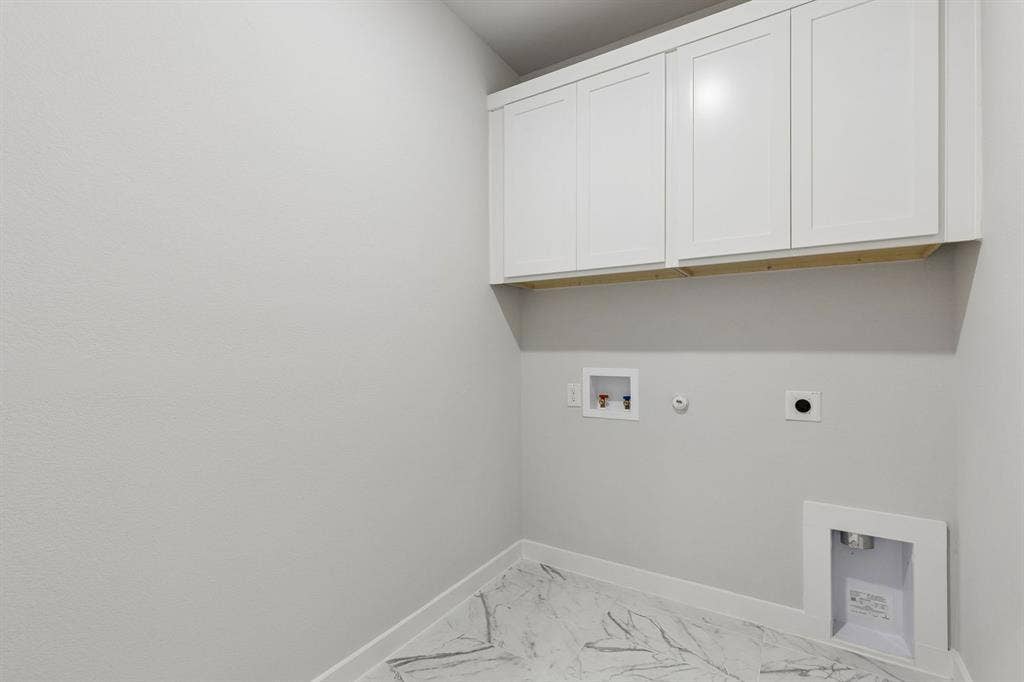 4724 Carina Road, McKinney, TX 75071 Utility Room in the Winters home plan – REPRESENTATIVE PHOTO