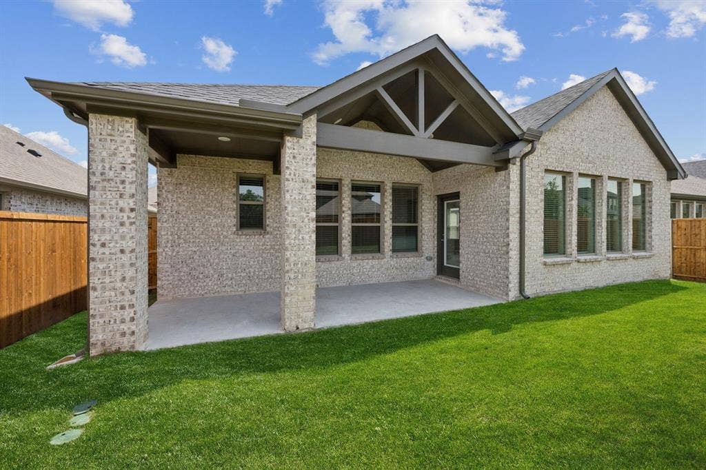 6003 Broadacre Drive, Princeton, TX 75071 Patio in the Claret home plan – REPRESENTATIVE PHOTO