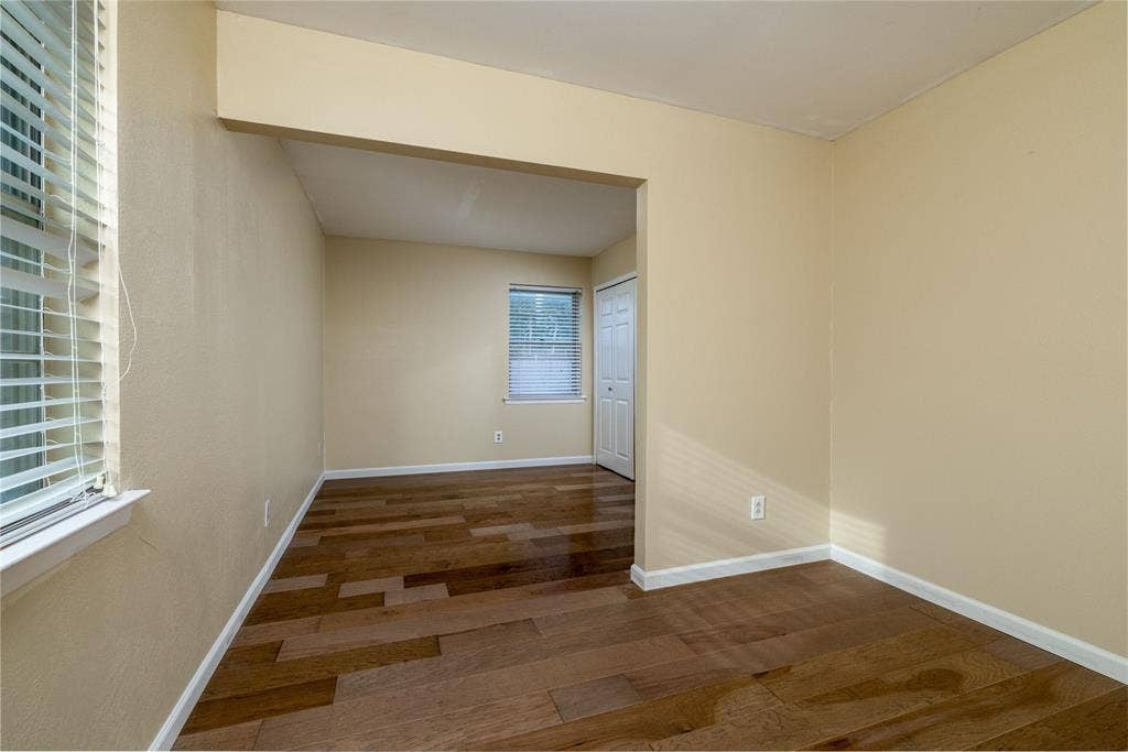 3934 Wind River Court, Irving, TX 75062 3934 Wind River Court, Irving, TX 75062