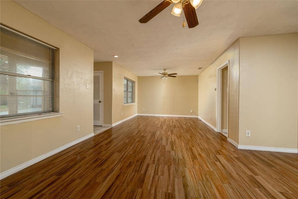 3934 Wind River Court, Irving, TX 75062 3934 Wind River Court, Irving, TX 75062