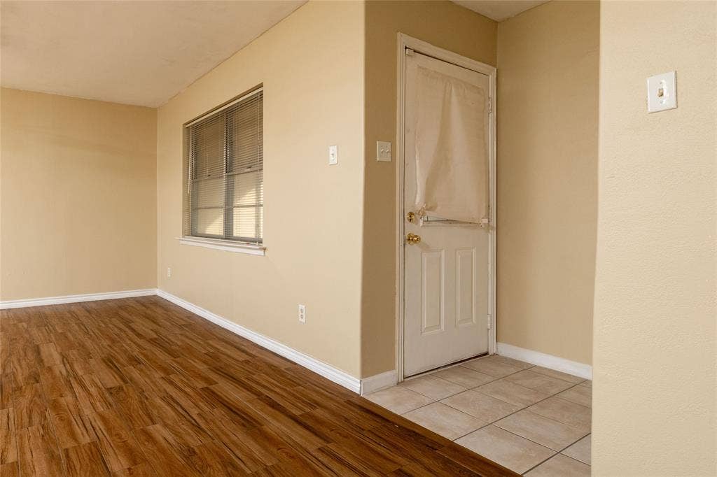 3934 Wind River Court, Irving, TX 75062 3934 Wind River Court, Irving, TX 75062