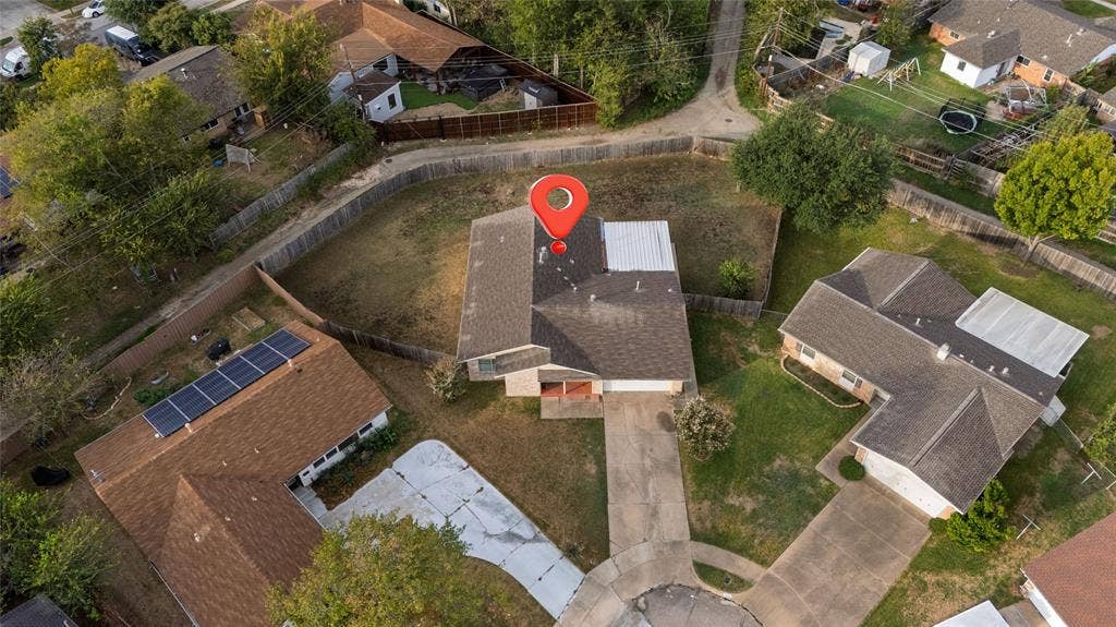3934 Wind River Court, Irving, TX 75062 3934 Wind River Court, Irving, TX 75062