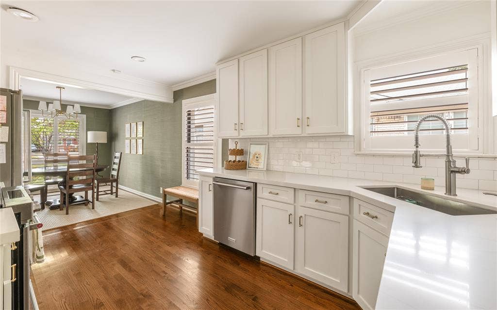 7806 Morton Street, Dallas, TX 75209