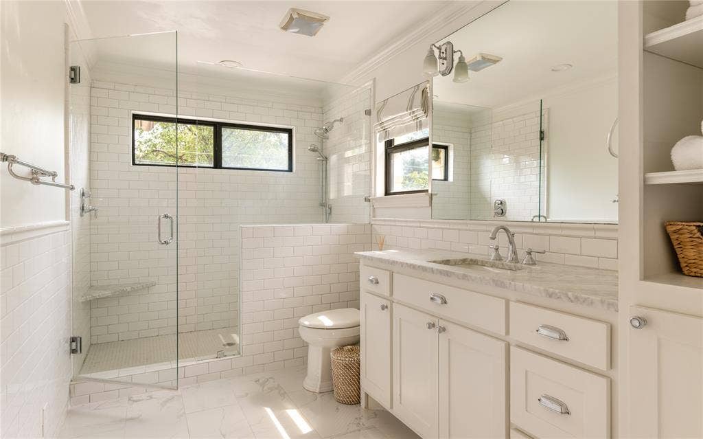 7806 Morton Street, Dallas, TX 75209
